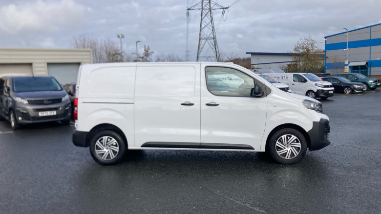 Vauxhall Vivaro L1 Diesel 1.5 Turbo D 120 Prime H1 Van